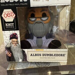 Funko Albus Dumbledore Knit‎ Series Figure - Gray and Purple